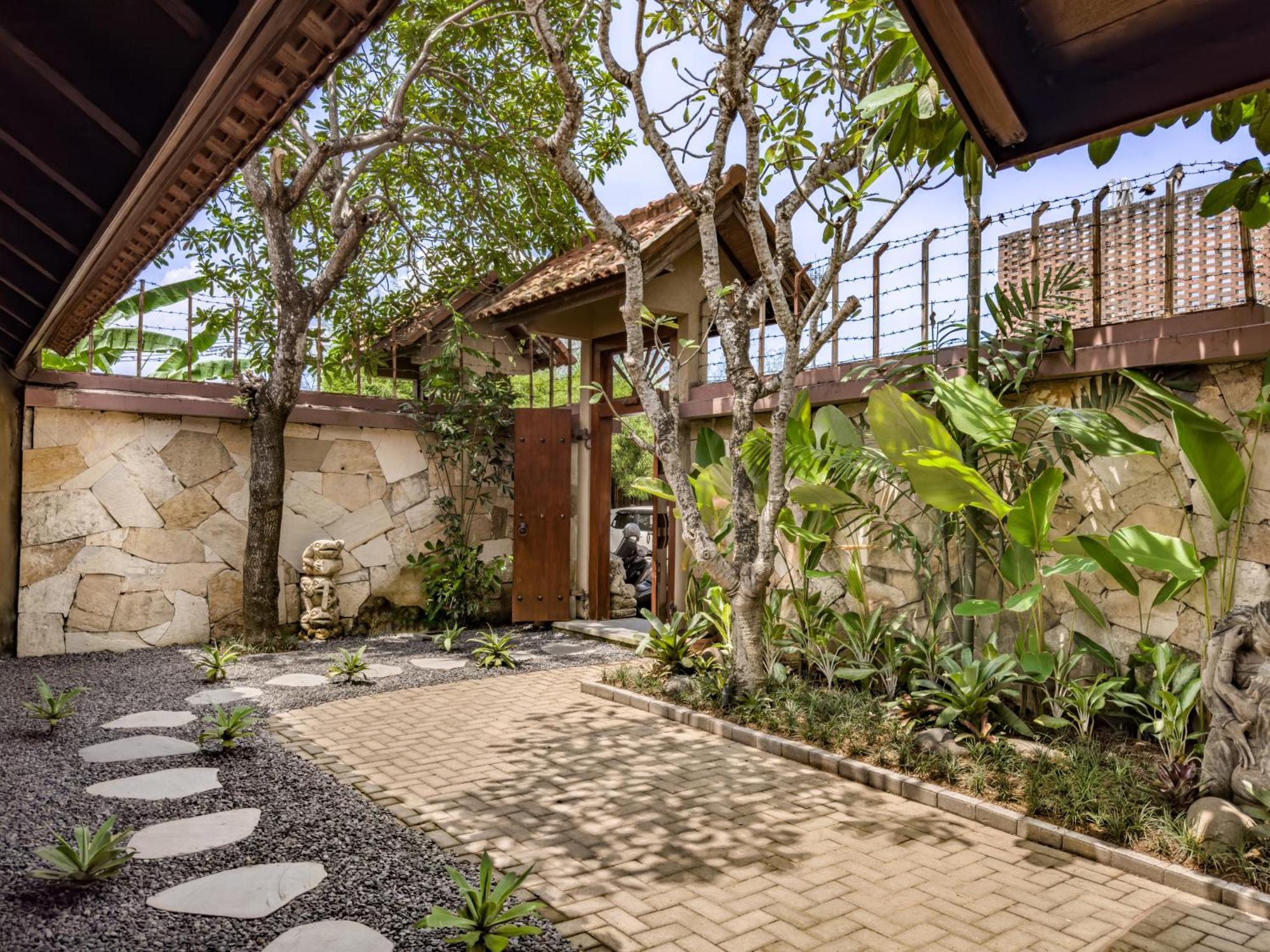 Uma Pertiwi By Nakula Seminyak (Bali)